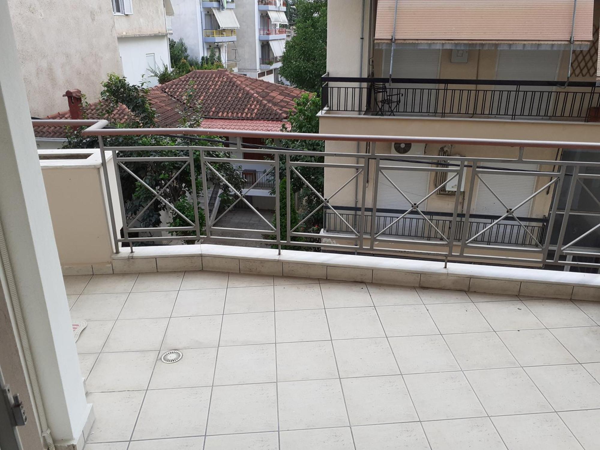 Απέριττον 2 Apartment Trikala  Ngoại thất bức ảnh